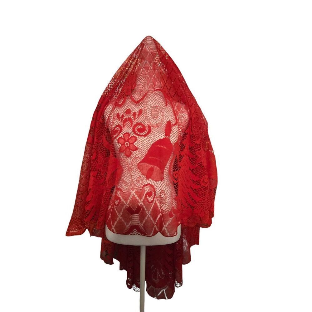 Red Lace Polyester 72" Round Tablecloth